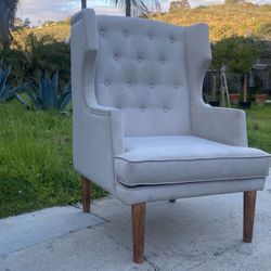 Vintage Style Wingback Chair Cream Cloth And Wood