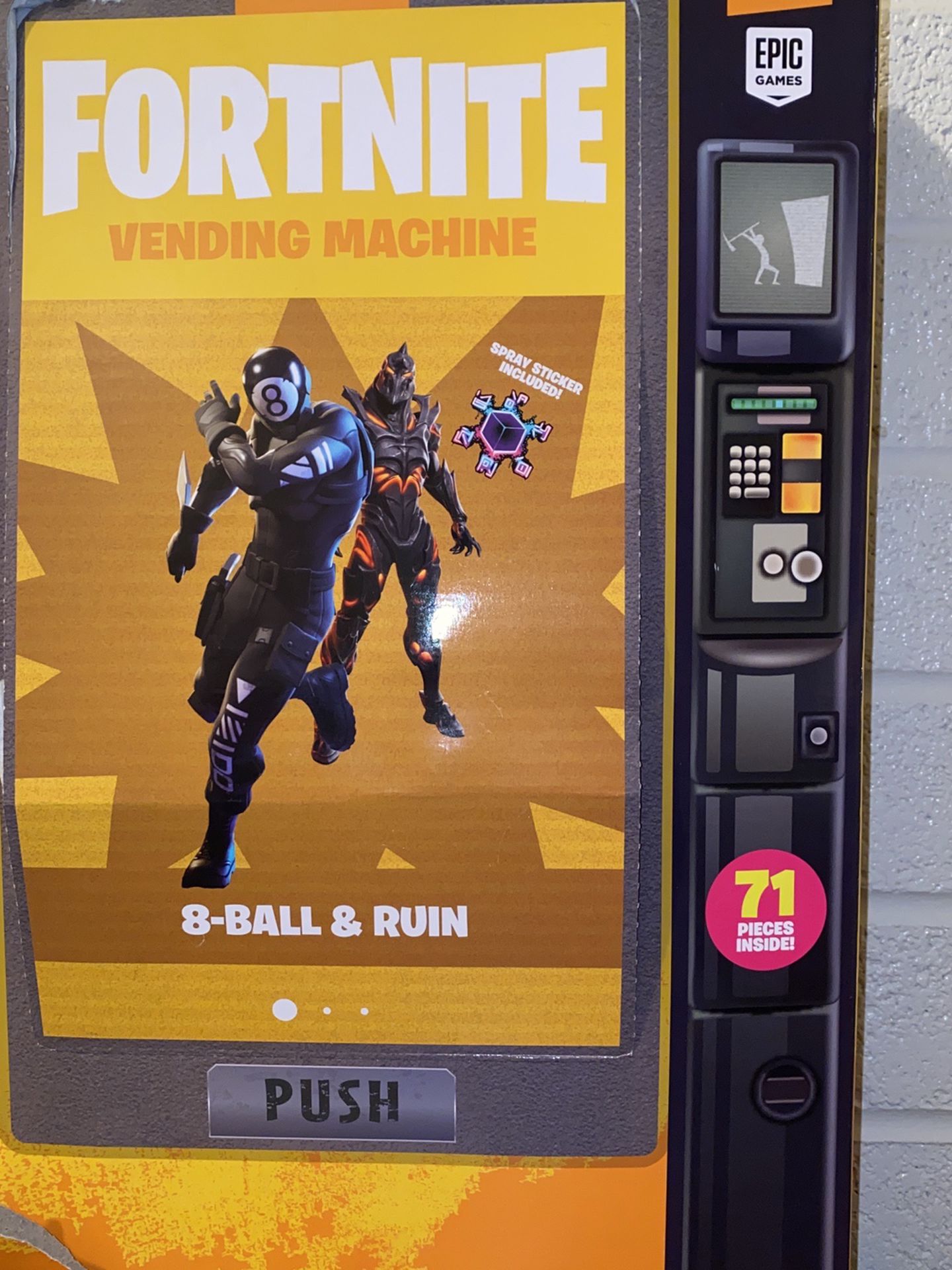 Fortnite Vending Machine 8-Ball & Ruin 71 Pieces Inside Box Has Damage And Open