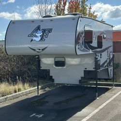 2021 Northwood Arctic Fox 811