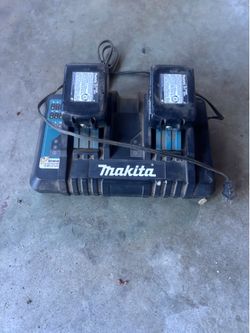 Makita Dual Charger w/ Battery