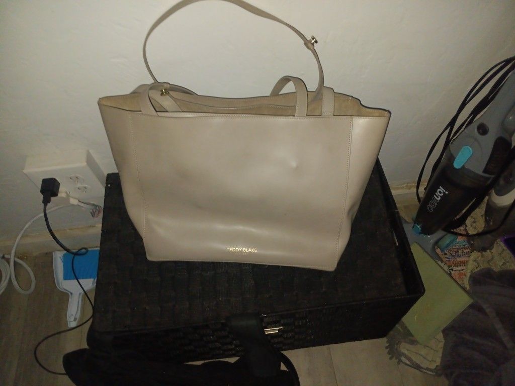 TODAY ONLY!! Teddy Blake 12 " Satchel Grey Leather