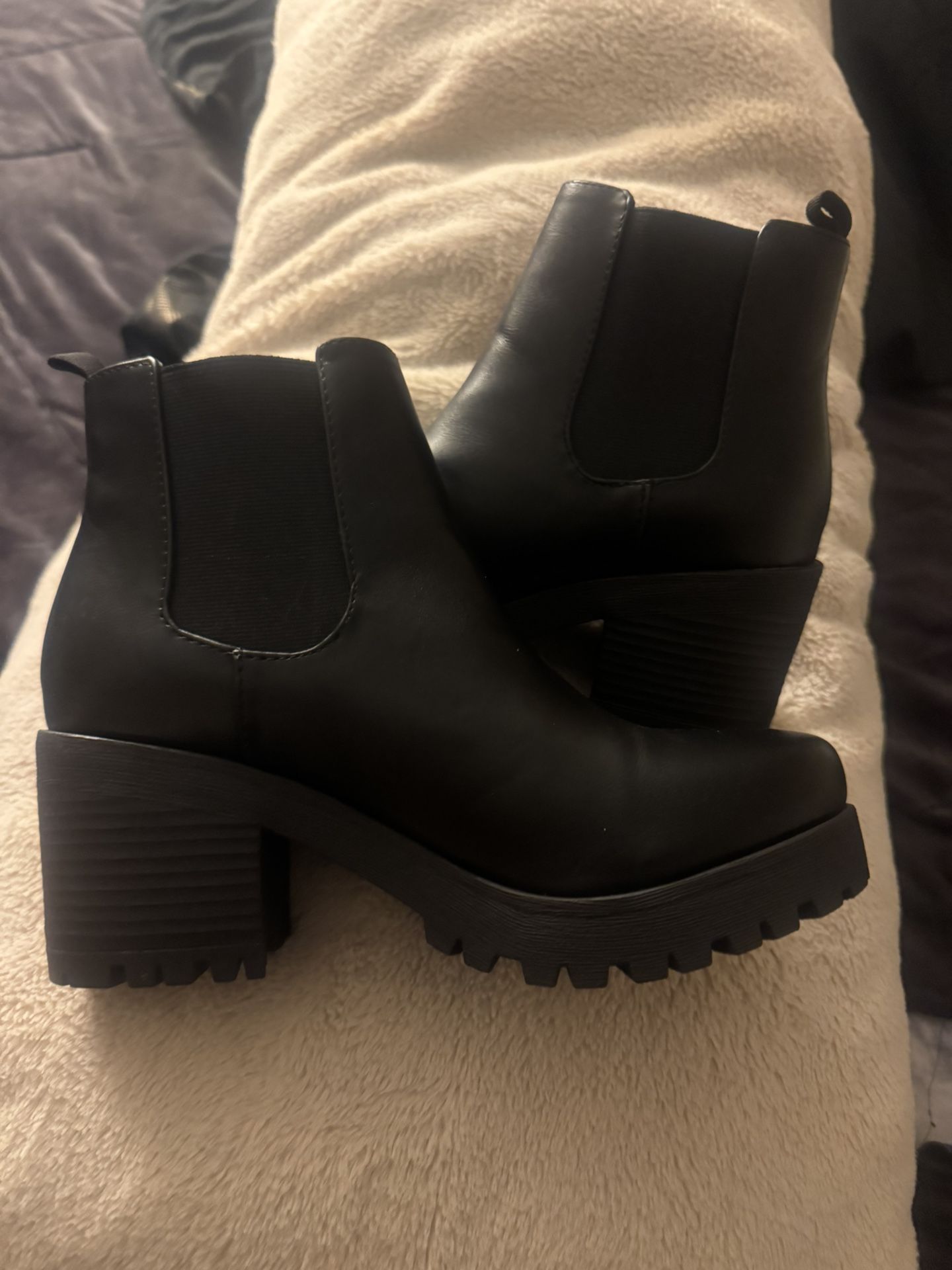 Boots For Woman