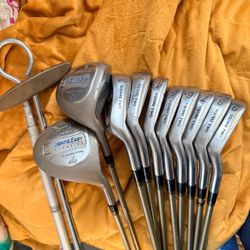 Vintage LPGA Lady Petite Light and Easy Golf clubs