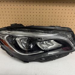 2017 2018 2019 MERCEDES BENZ CLA RIGHT XENON HEADLIGHT