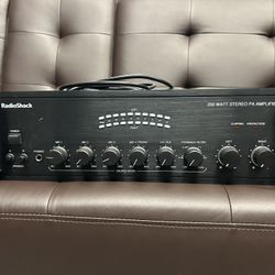 Radio Shack PA Amplifier