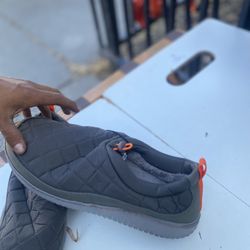 $10 Flip Flops
