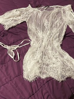 AvidLove (White, Lace)Cold-Shoulder Cover-up