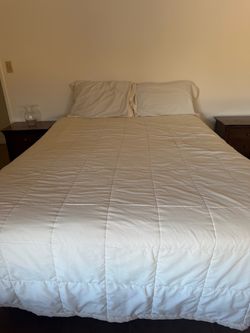Bedroom set