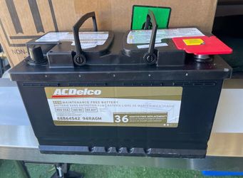 Battery Size 12 1/2 X 7 X 8. It’s. A 850ccA,140rc,80ah New Asking $85