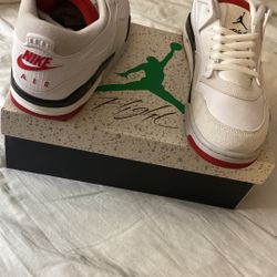 Jordan 4 