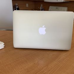 Apple MacBook Air 