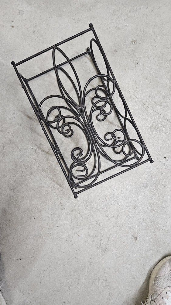 Metal Wine Rack