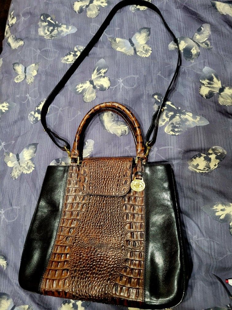 BRAHMIN VINTAGE TWO TONED BLACK AND BROWN CROCODILE LEATHER