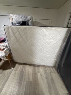 Full mattress