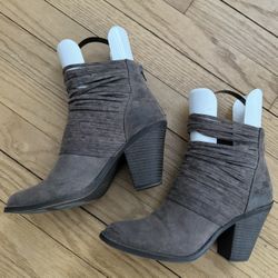 Fergalicious Wicket Bootie