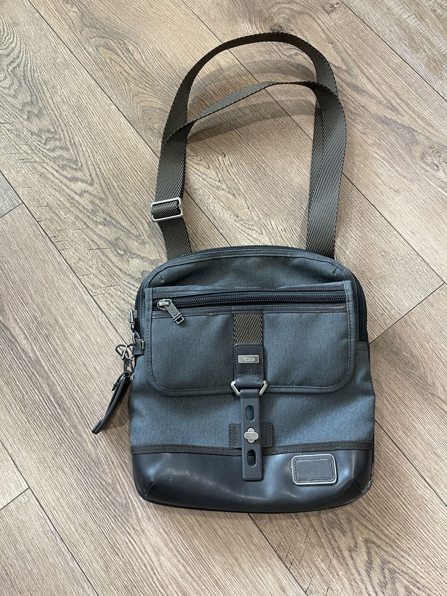 Tumi Crossbody Bag Alpha Bravo Annapolis