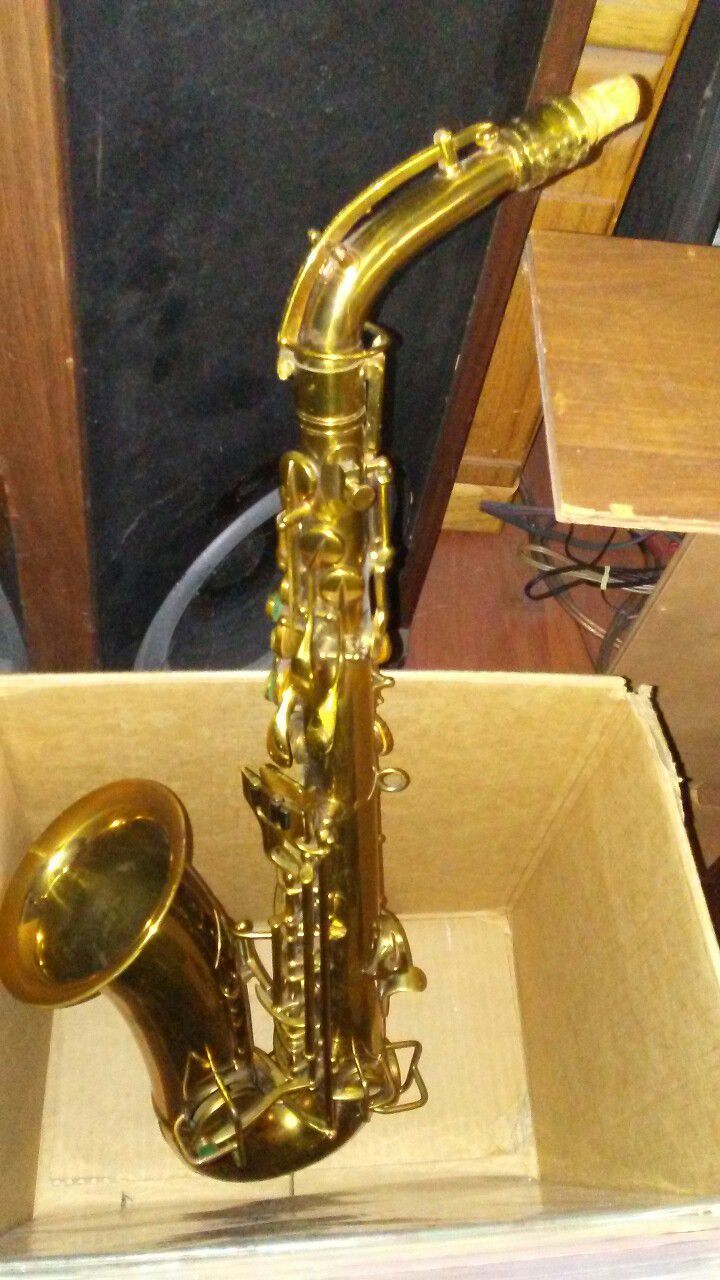 Vintage Cg Conn Saxophone 1930s 