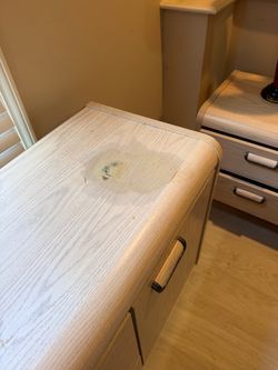 Queen Size Light Wood Dresser with Drawers