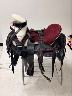 Nueva montura de cuero