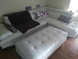 Modern New Ibiza sectional sofa and ottoman set on sale only $699. FREE SAME DAY DELIVERY. NO CREDIT CHECK FINANCING