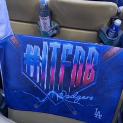 2025 LA Dodgers World Series Game 3 Rally Towel SGA 10/27/25, New