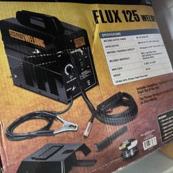 Chicago Electric Flux 125 Welder