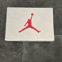 Air Jordan Six Retro White/University Red