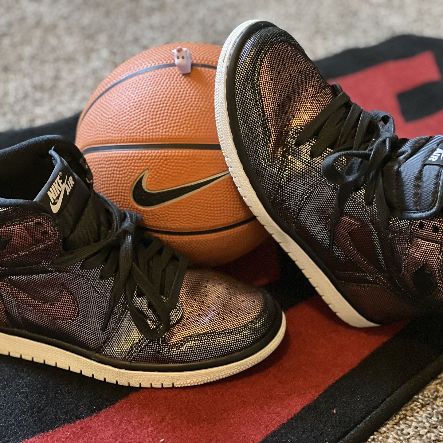 WMNS Nike Air Jordan 1 Retro High OG Fearless SZ 7 Black Rose Gold 