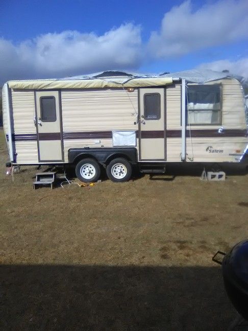 Photo 1998 Salem Camper WILL TRADE FOR CAR OR TRUCK 