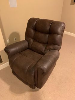 Leather oversized electric recliner