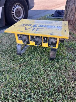Electrical spider box