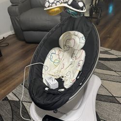 4 Moms Baby Swing