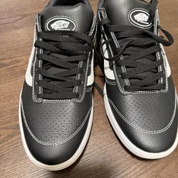 NEW VANS  size 11.5 man