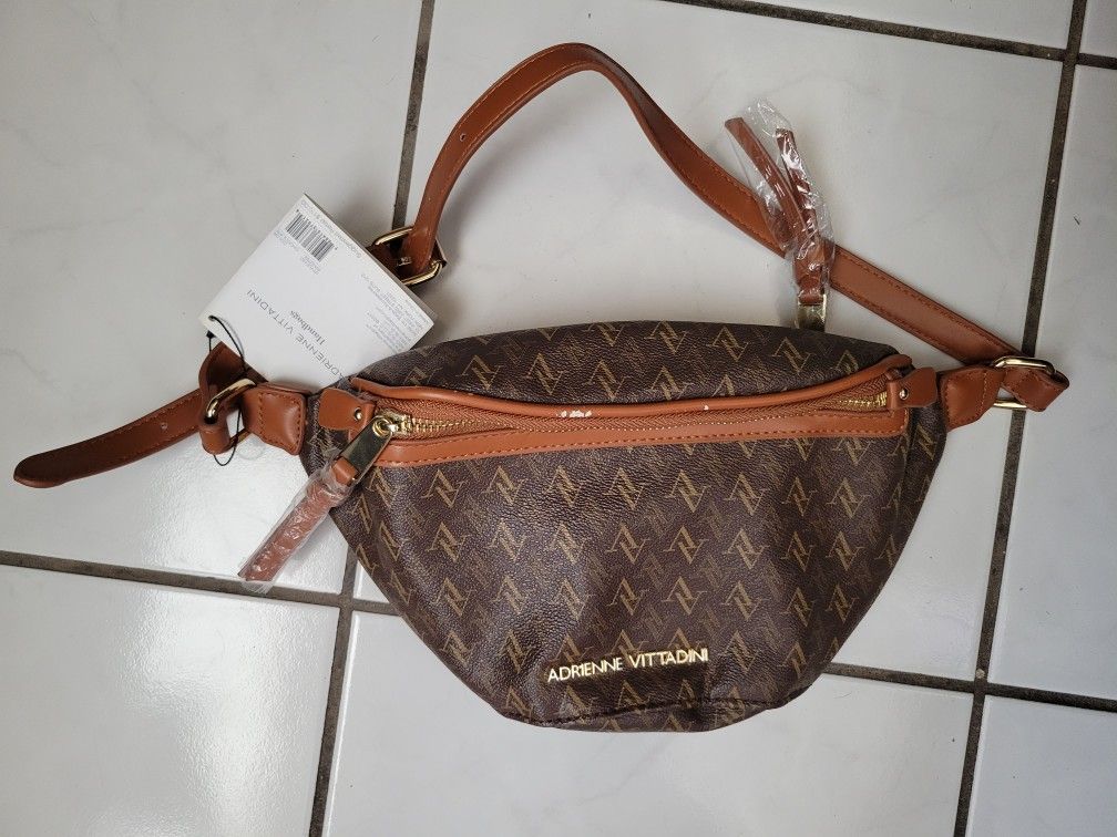 Adrienne vittadini belt bag sale