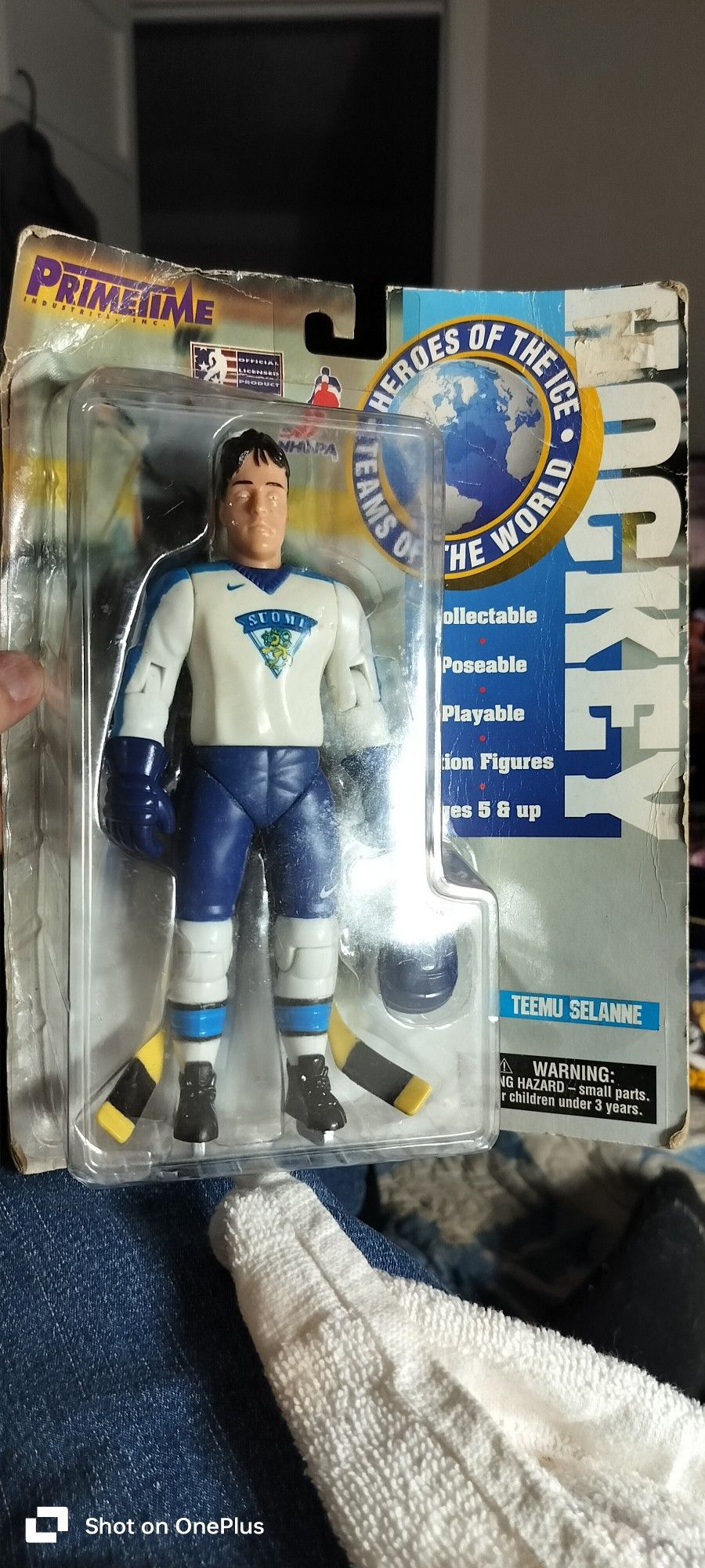 Primetime Hockey Olympic Regular Poseable T E E M U S E L A N N E Figure