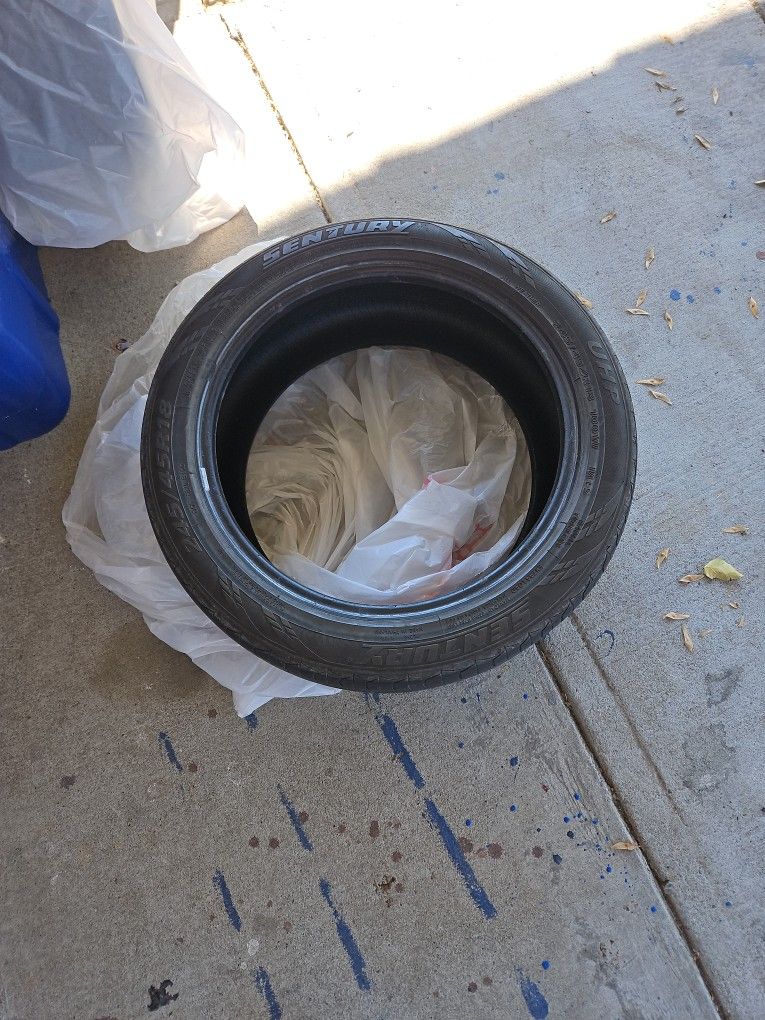 Car Tires 245/45R18 (Pair 2 Tires )