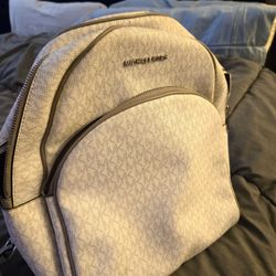 Authentic Michael Kors Abbey Backpack 