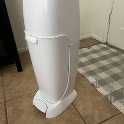 Diaper Genie 