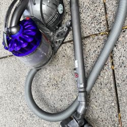 Dyson DC39 Canister Vacuum - FULLY WORKING UNIT