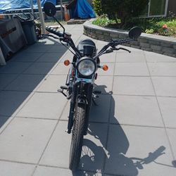 Dong Fang 250 Motorcycle 