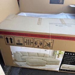 Henredon Caley Sectional - BRAND NEW