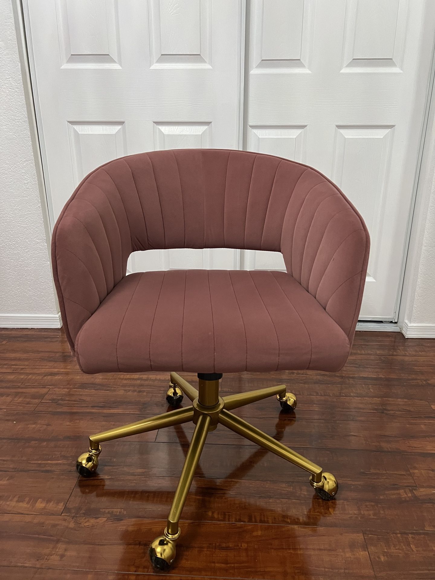 Vanity Chair $25