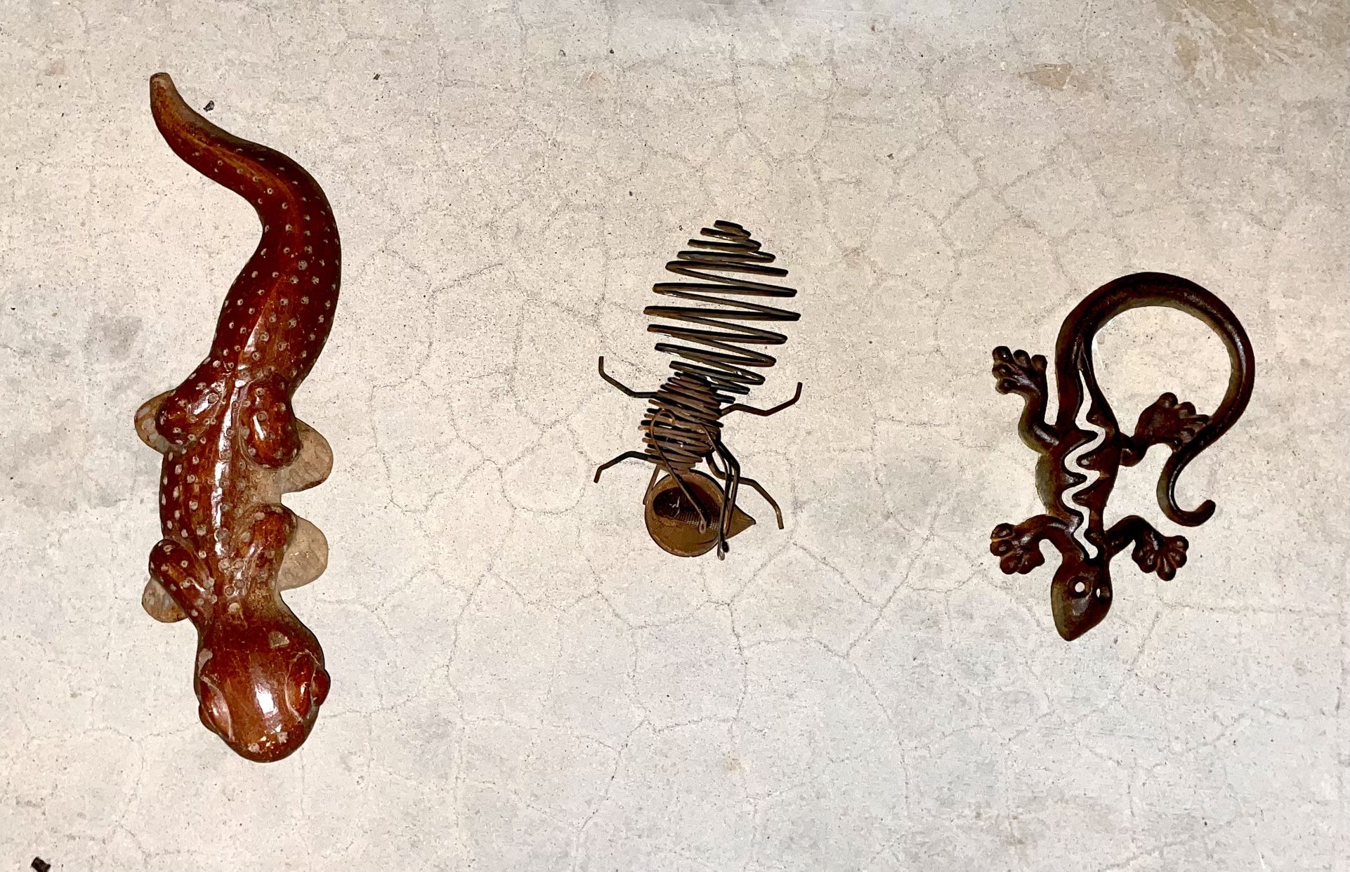 Outdoor Decor – Lizards, Etc.