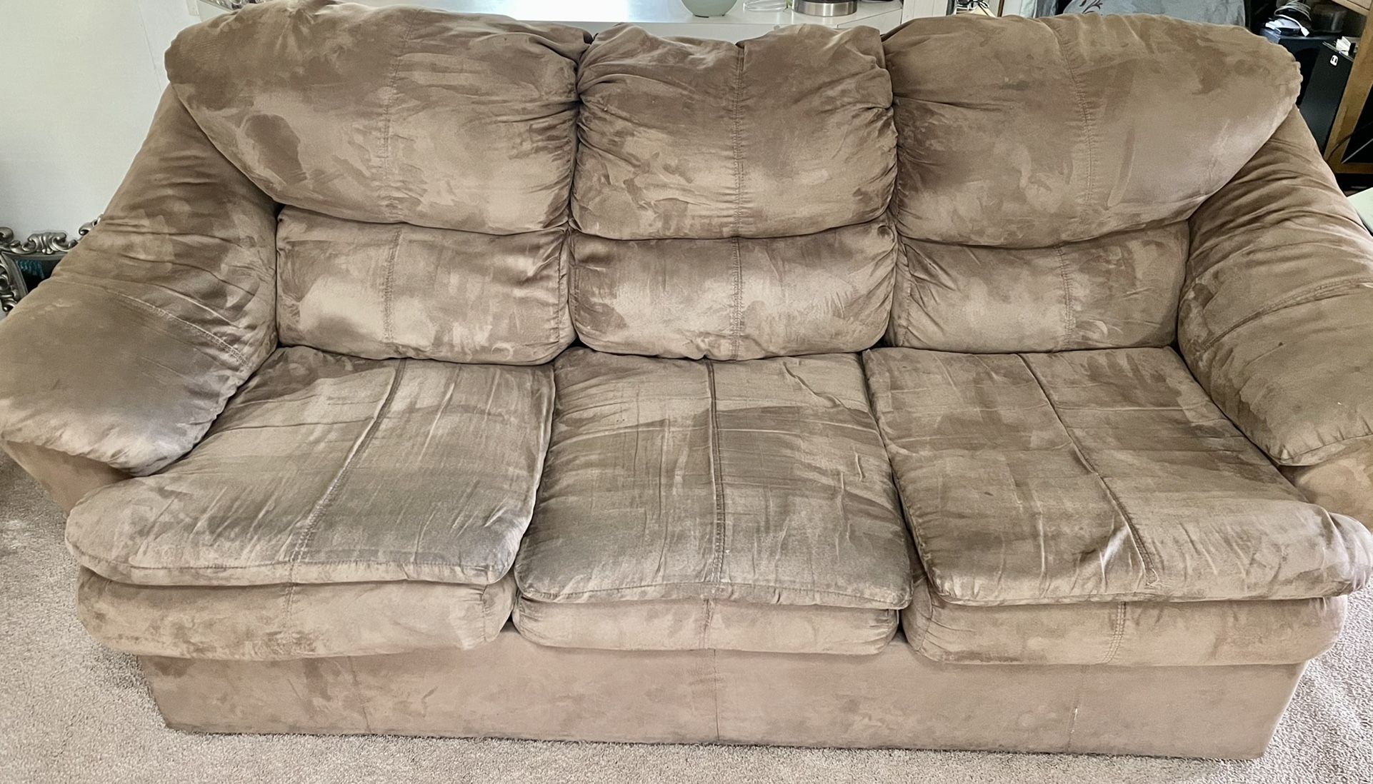 Kanes Brown Living room Couch / Sofa