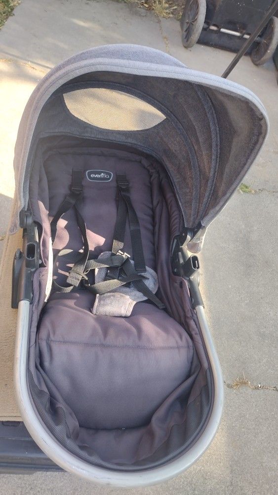 Evenflo Baby And Kids Stroller (Seat Only)