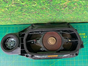 10-16 MERCEDES W212 E350 SUB WOOFER AUDIO SPEAKER OEM