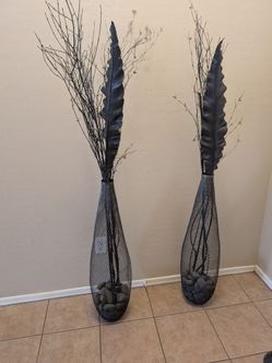 2 Floor Vase