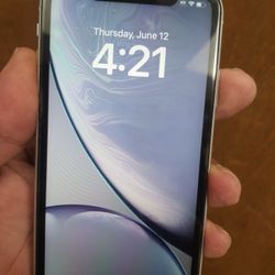 iPhone XR 64gb **TMobile/Sprint*