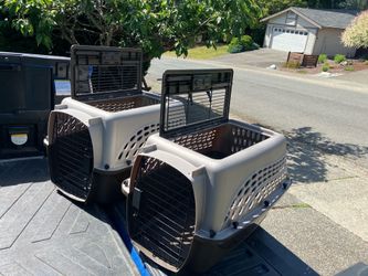 Small Dog Cat Rabbit Bunny Kennel Crate Carrier Like New 24" L by 14” W by 14” H $25 Each