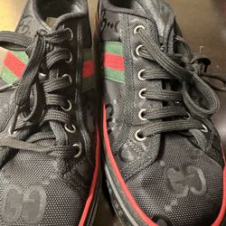 WOMEN'S GUCCI OFF THE GRID SNEAKER